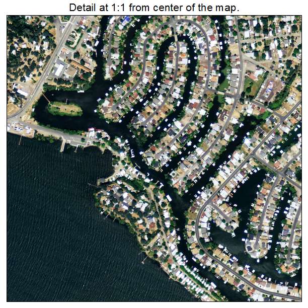 Clearlake Oaks, California aerial imagery detail
