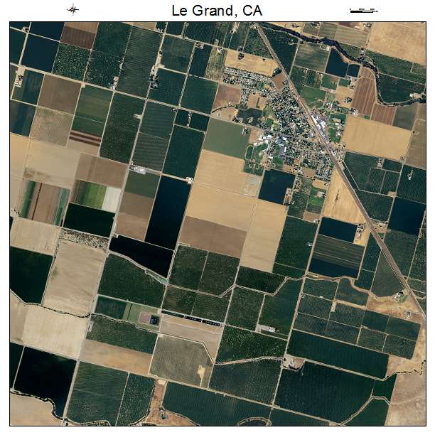 Le Grand, CA air photo map