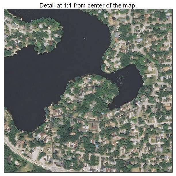 Island Lake, Illinois aerial imagery detail