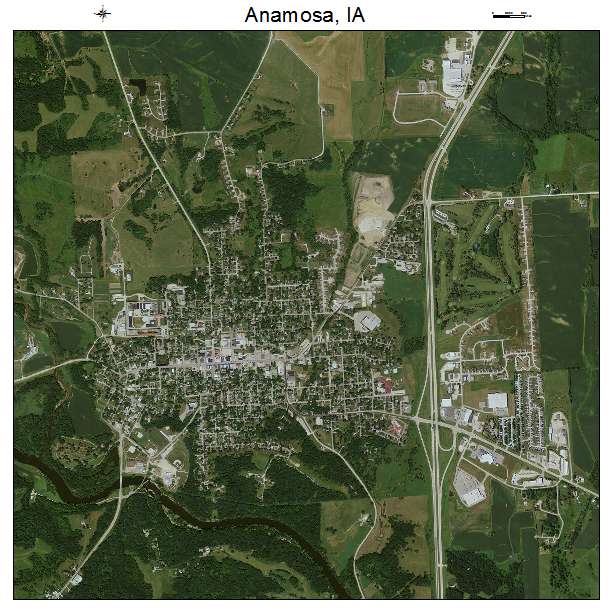 Anamosa, IA air photo map