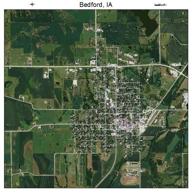 Bedford, IA air photo map