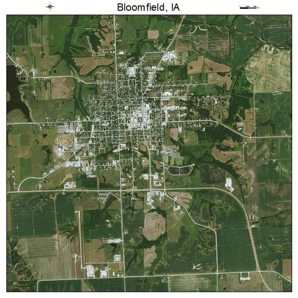 Bloomfield, IA air photo map