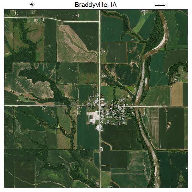 Braddyville, IA air photo map