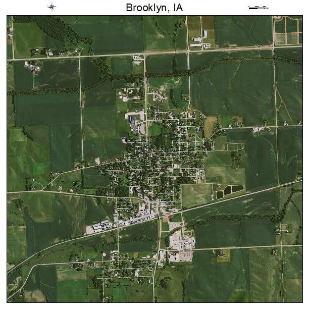 Brooklyn, IA air photo map