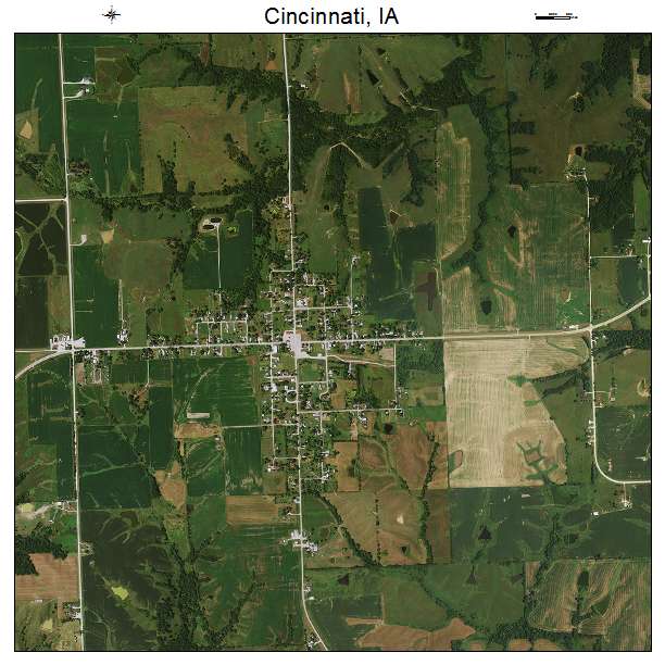 Cincinnati, IA air photo map