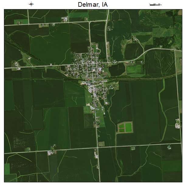 Delmar, IA air photo map