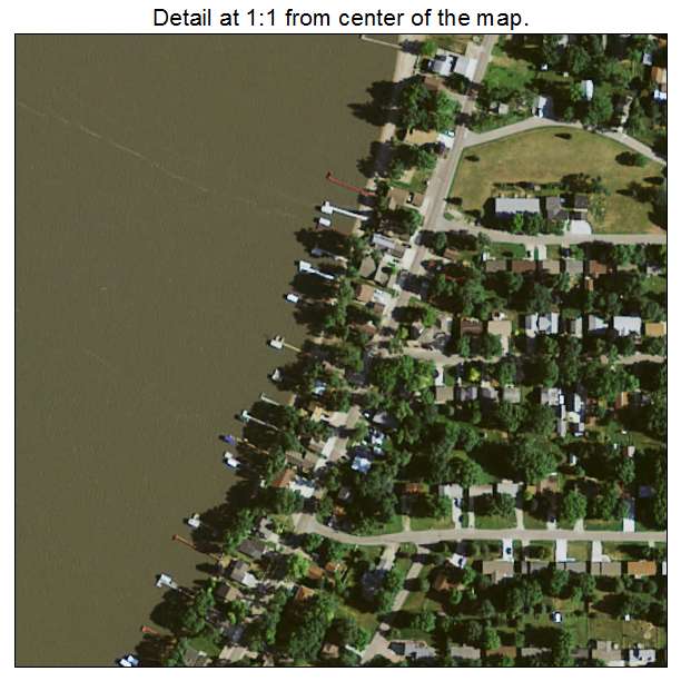 Lakeside, Iowa aerial imagery detail