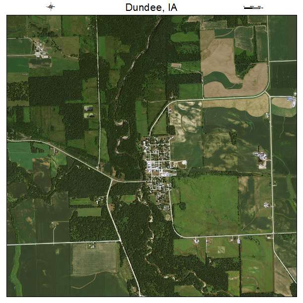 Dundee, IA air photo map