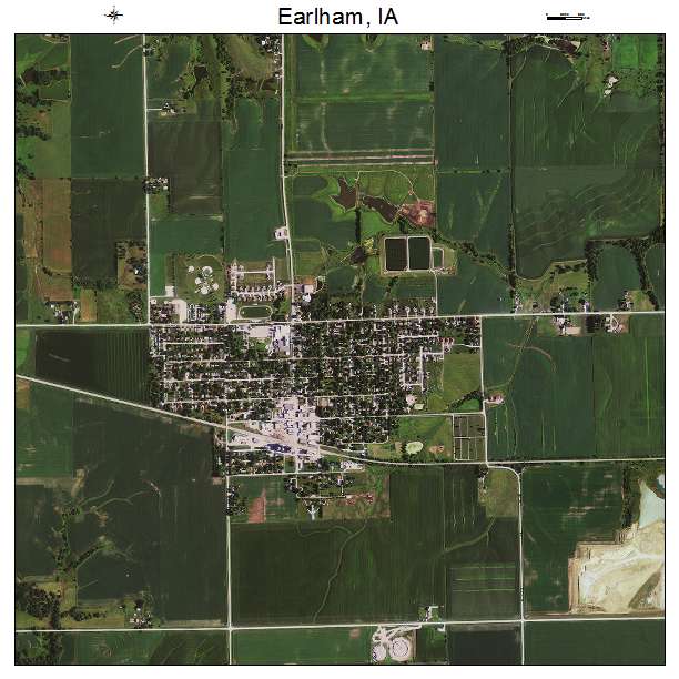 Earlham, IA air photo map