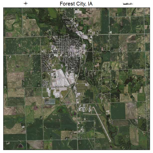 Forest City, IA air photo map