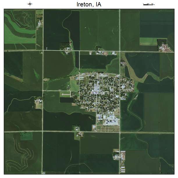 Ireton, IA air photo map