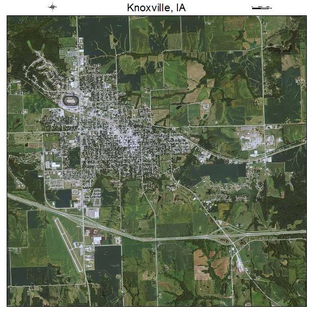 Knoxville, IA air photo map