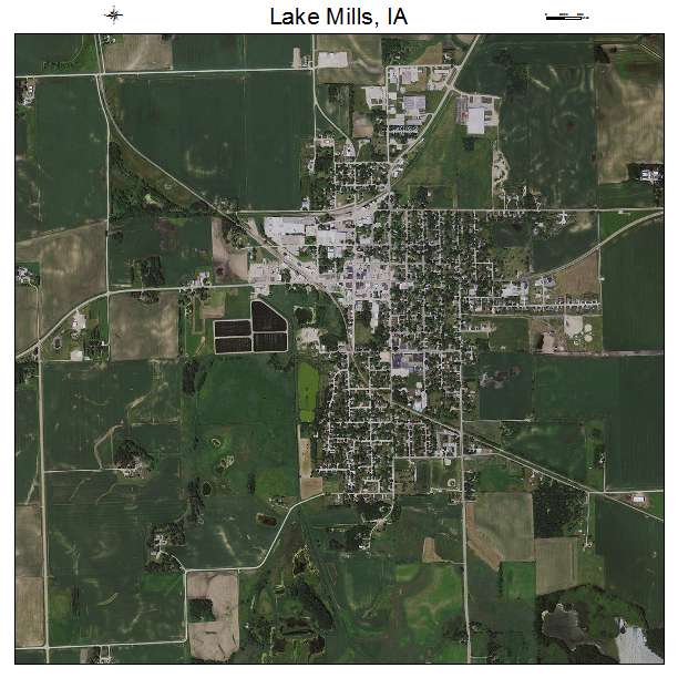 Lake Mills, IA air photo map