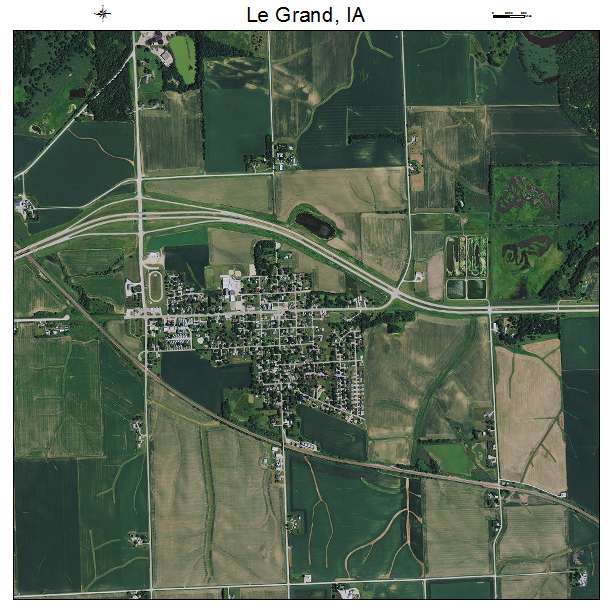 Le Grand, IA air photo map