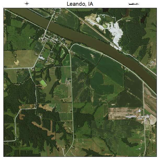 Leando, IA air photo map