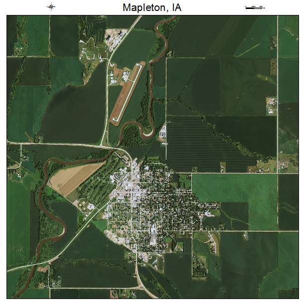 Mapleton, IA air photo map