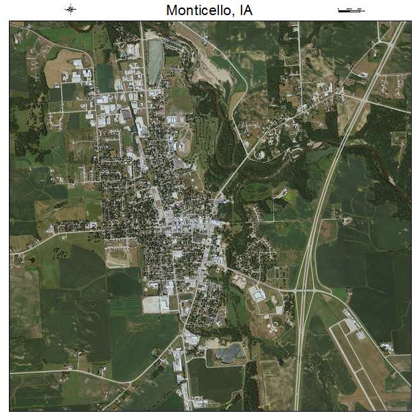 Monticello, IA air photo map