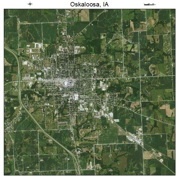 Oskaloosa, IA air photo map