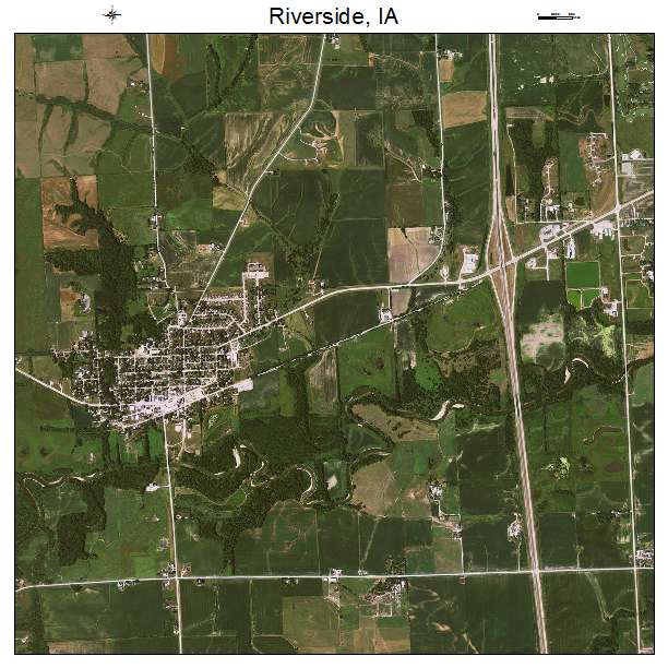 Riverside, IA air photo map