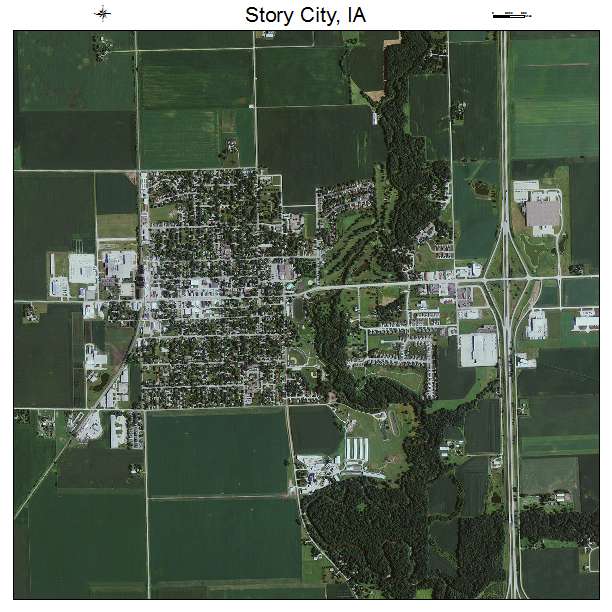 Story City, IA air photo map