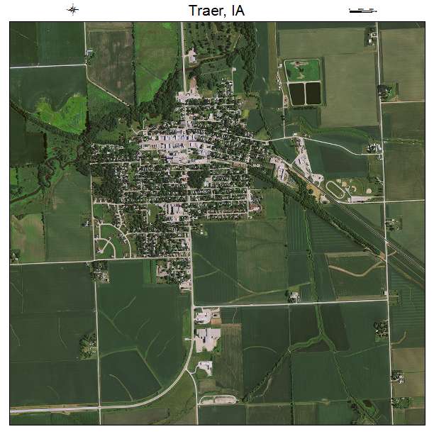 Traer, IA air photo map