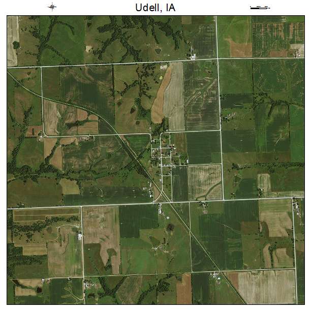 Udell, IA air photo map