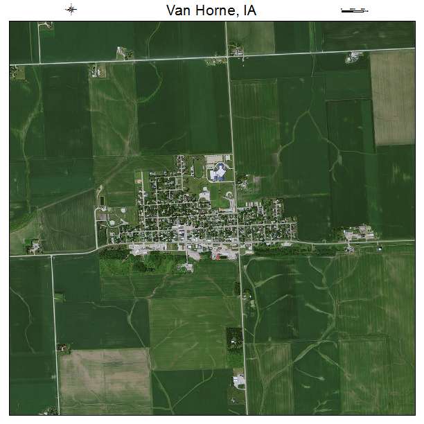 Van Horne, IA air photo map