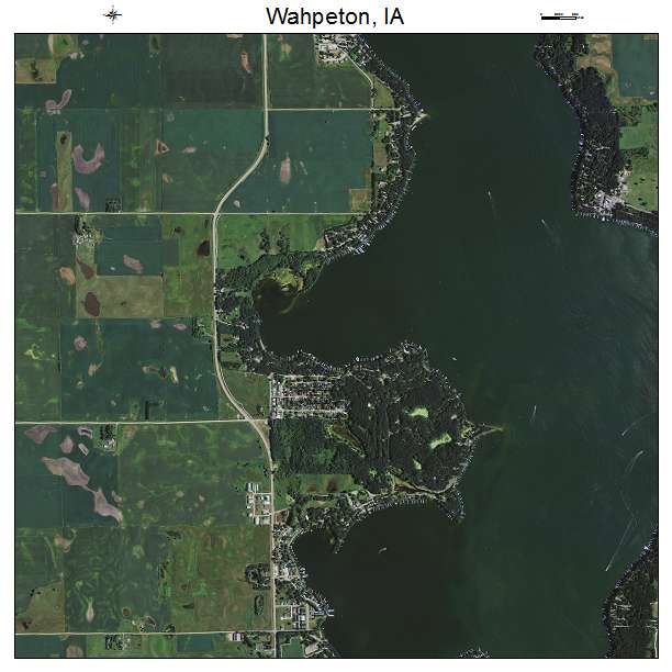 Wahpeton, IA air photo map