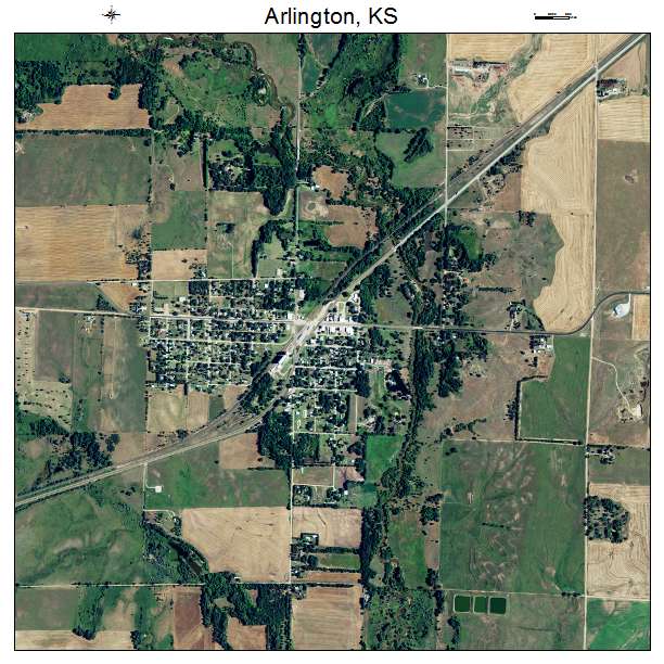 Arlington, KS air photo map
