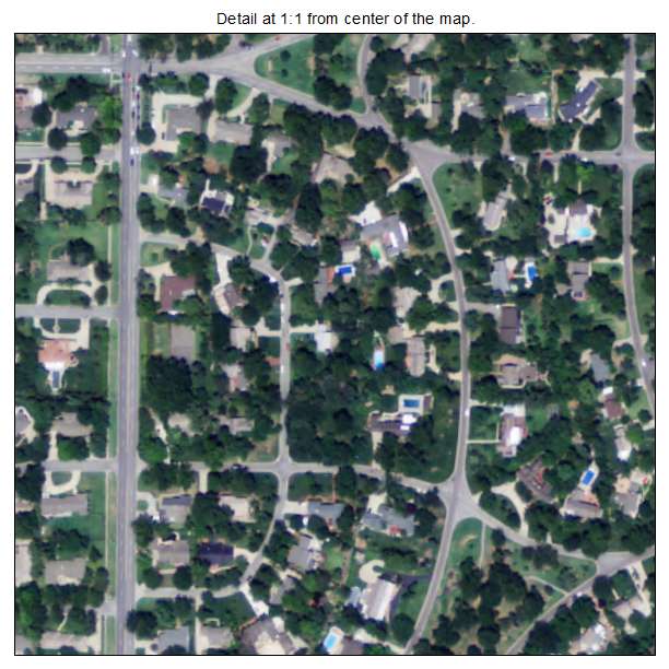 Eastborough, Kansas aerial imagery detail
