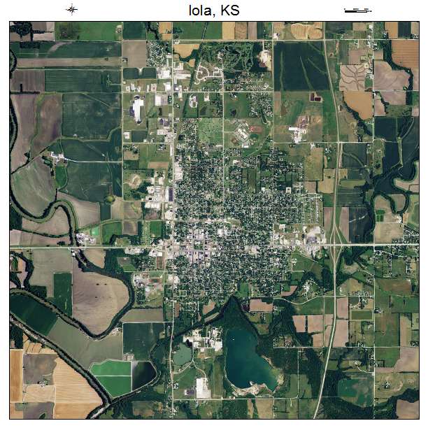 Iola, KS air photo map