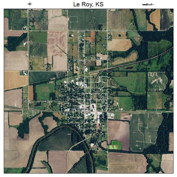 Le Roy, KS air photo map