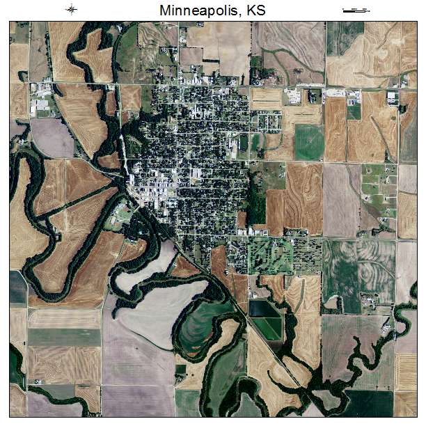 Minneapolis, KS air photo map