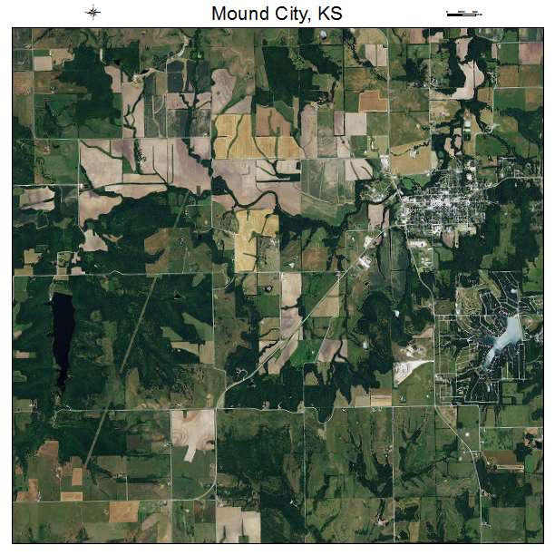 Mound City, KS air photo map