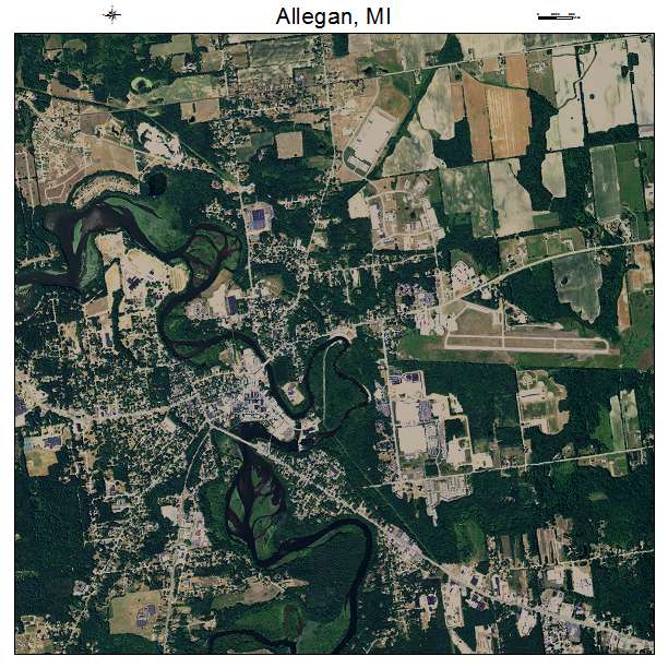 Allegan, MI air photo map