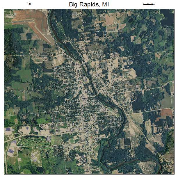 Big Rapids, MI air photo map
