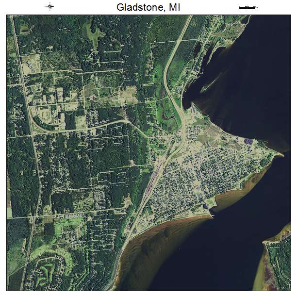 Gladstone, MI air photo map