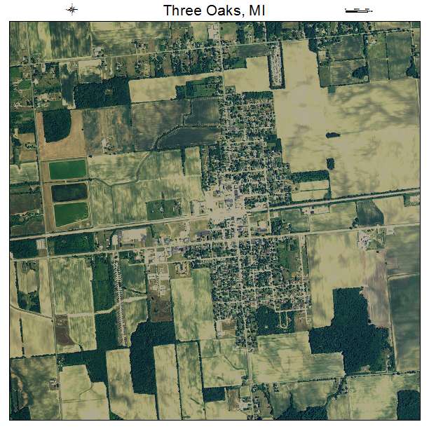 Three Oaks, MI air photo map