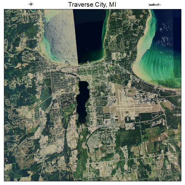 Traverse City, MI air photo map