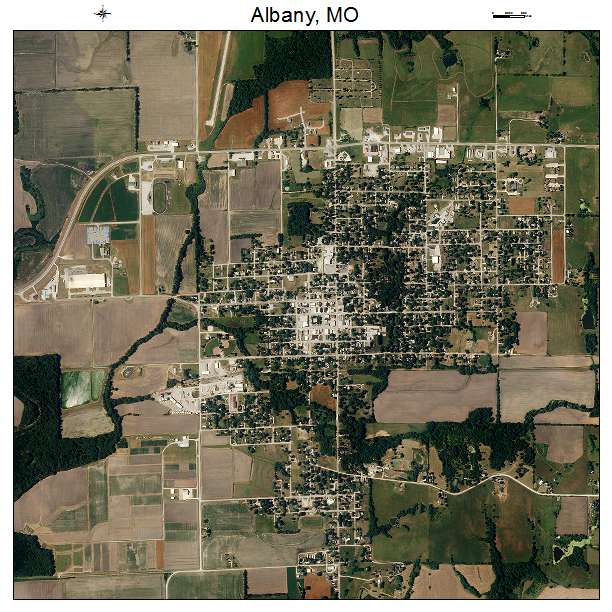 Albany, MO air photo map