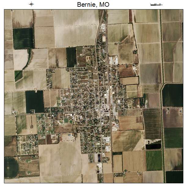 Bernie, MO air photo map