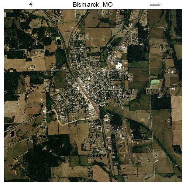 Bismarck, MO air photo map