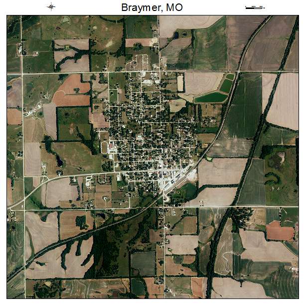 Braymer, MO air photo map