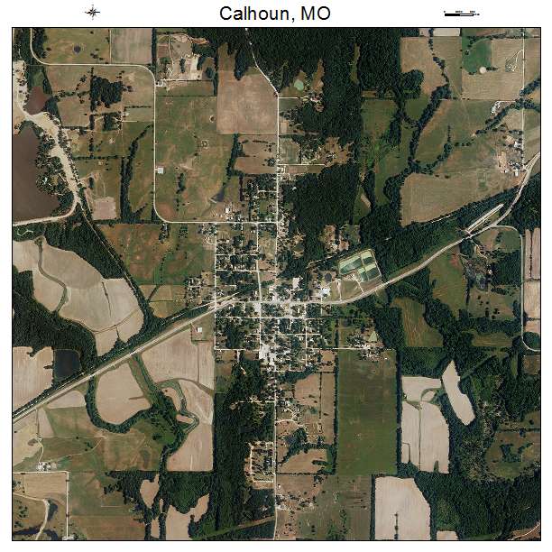 Calhoun, MO air photo map