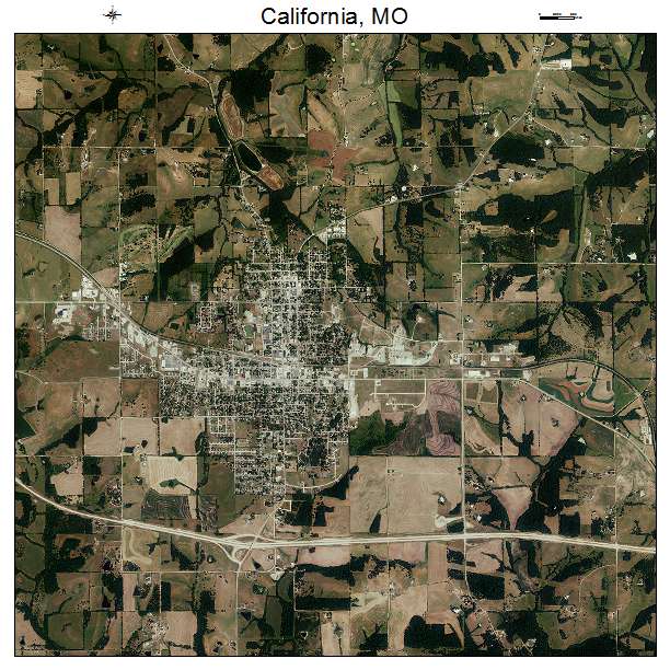 California, MO air photo map