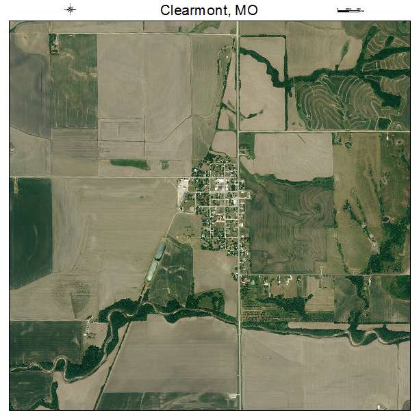 Clearmont, MO air photo map