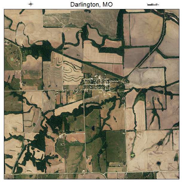 Darlington, MO air photo map