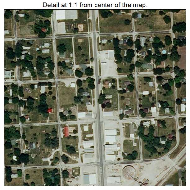 Hale, Missouri aerial imagery detail