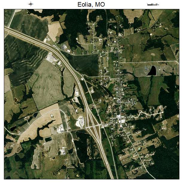 Eolia, MO air photo map