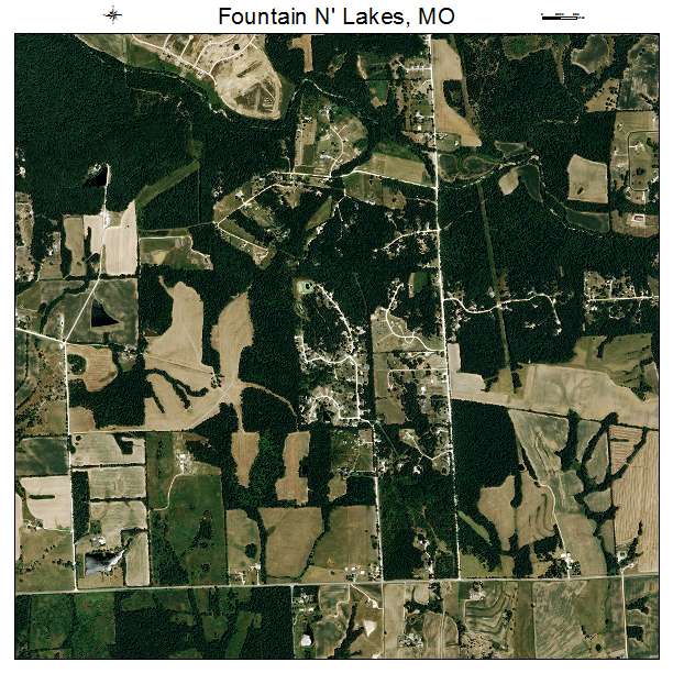 Fountain N Lakes, MO air photo map